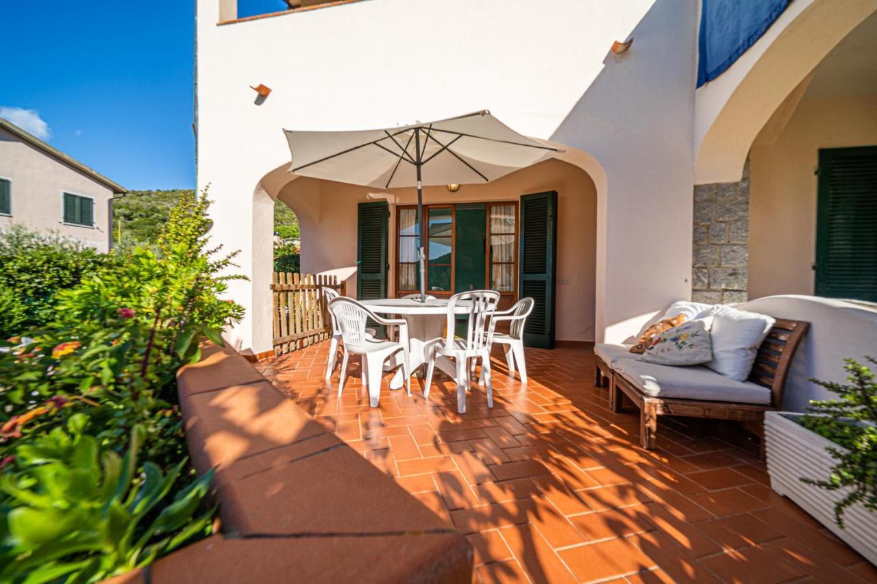Case Vacanza Filetto A Marina Di Campo Literno Exterior photo